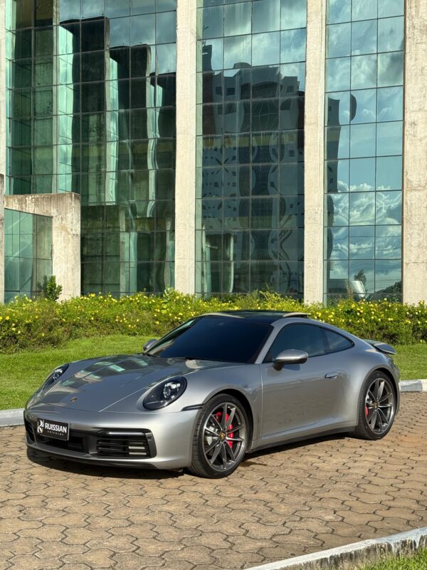 PORSCHE 911 CARRERA